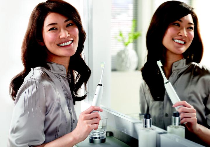 Produktbild Philips Sonicare Sonicare DiamondClean (Schallzahnbürste)