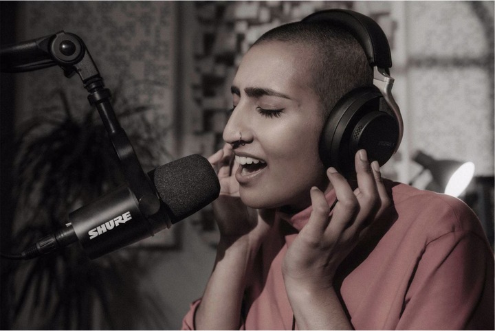 Actual product image Shure MV7