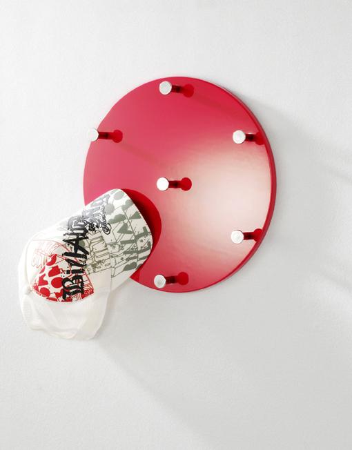 High-gloss red