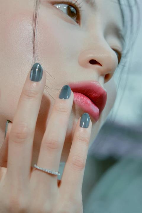 Actual product image Rom&Nd Dewyful Water Tint Lip Gloss 0.18 fl oz 06 Thulian (06 Thulian)