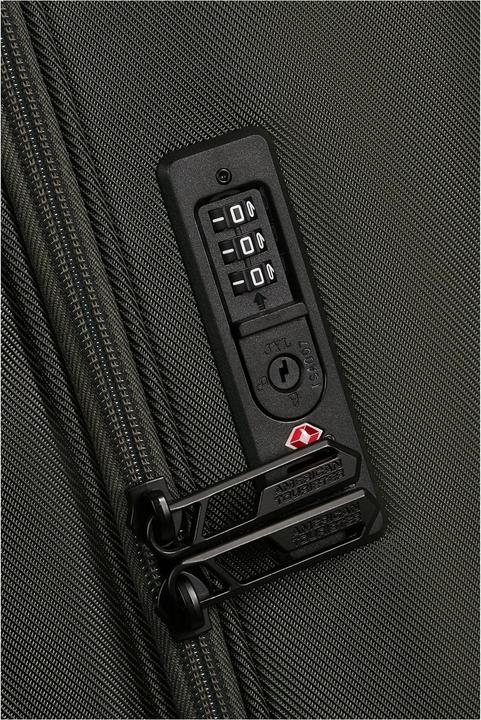 Actual product image American Tourister Urban Track Spinner L Tsa (106 l)