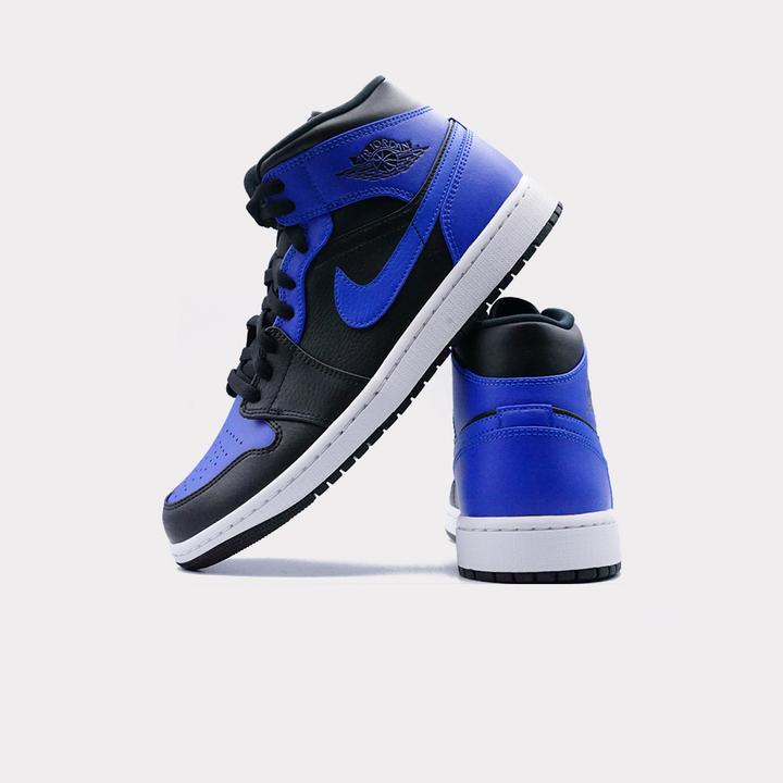 Produktbild Nike Air Jordan 1 (44)