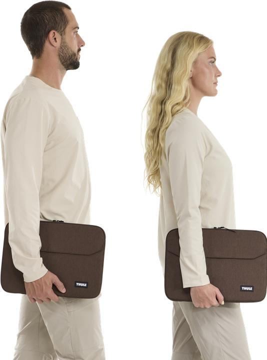 Actual product image Thule Lithos (15", Apple)