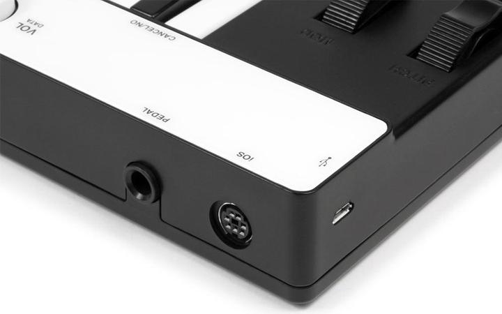 Produktbild IK Multimedia iRig Lightning (Synthesizer)