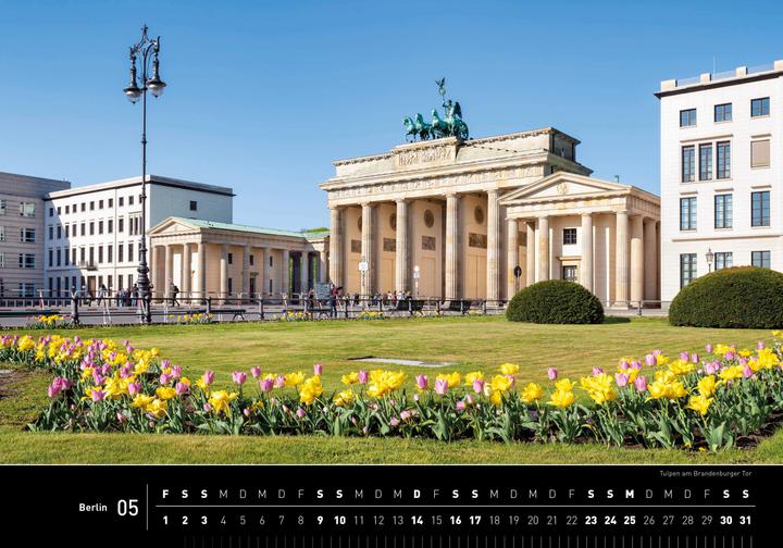 Actual product image Berlin Premium Calendar 2026 (50 x 35 cm)