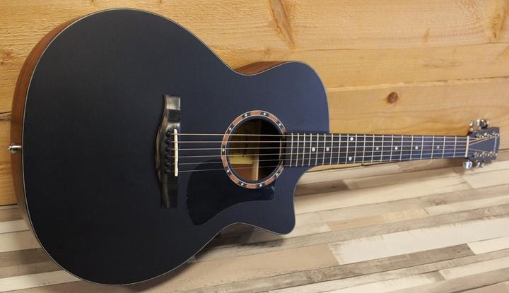 Actual product image Eastman Guitars AC122-2CE (Acoustic guitar, Cedar, Ebony, Sapele)