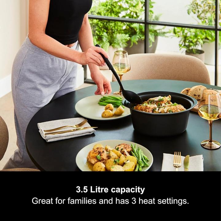 Produktbild Morphy Richards Slow Cooker Sear&Stew 3.5L matt schwarz/ rosegold