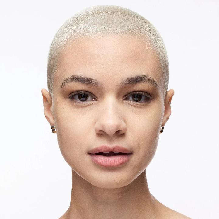 Immagine prodotto MAC Cosmetics Correttore Studio Fix 36HR Sooth Angles (NC17)