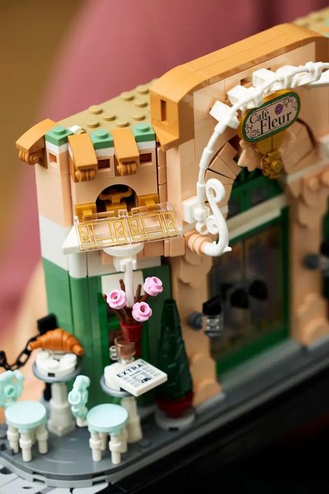 Immagine prodotto LEGO Caffè francese (10362, LEGO Icons)