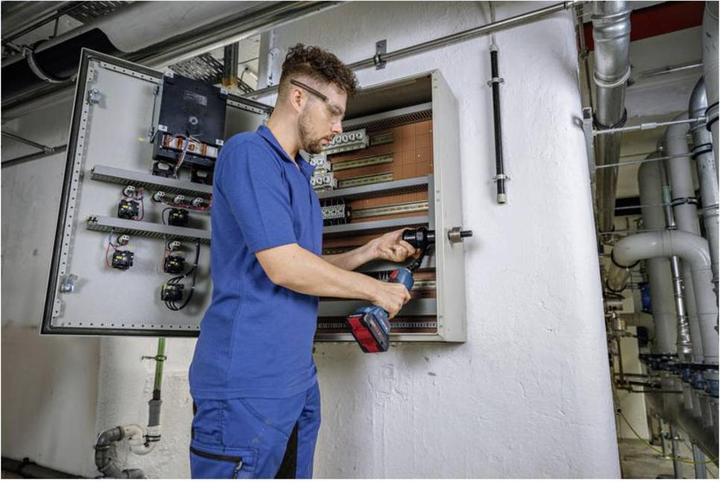 Actual product image Bosch Professional GLH 18V-60