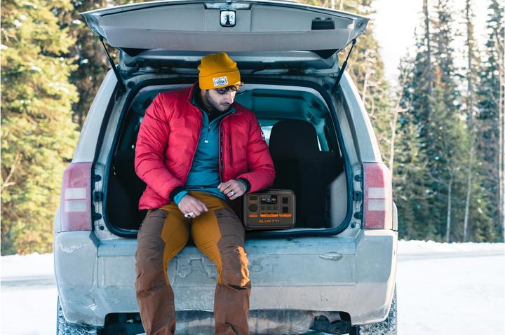 Actual product image Bluetti AC2P (230.40 Wh, 3.60 kg)