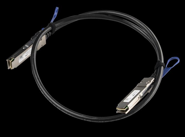 Produktbild MikroTik Direct Attach Kabel XQ+DA0001 QSFP28/QSFP28 1 m (UTP, CAT6, 1 m)