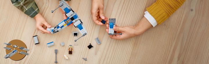 Actual product image LEGO Resistance X-Wing (75297, LEGO Star Wars)