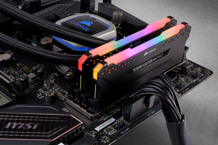 Actual product image Corsair Vengeance RGB Pro (2 x 16GB, 0.00 MHz, DDR4-RAM, DIMM)