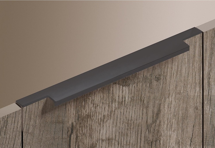 Immagine prodotto Hettich Listello con man., 895/39 mm, nero opaco