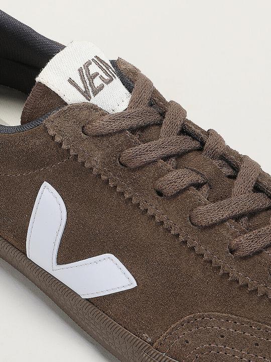 Actual product image Veja Volley (41)