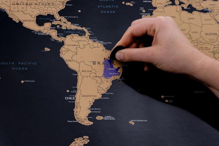 Produktbild Scratch Map (60 x 83 cm)