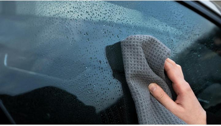 Actual product image 21cars Waffle microfibre cloth for windscreen cleaning