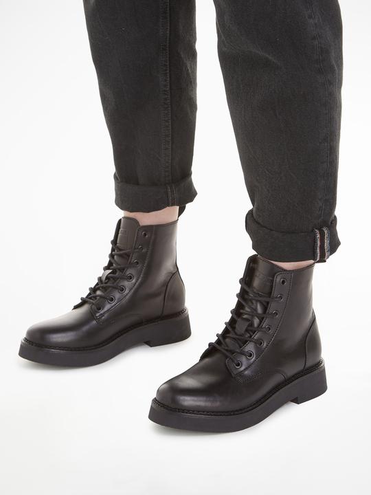 Actual product image Tommy Hilfiger Tommy Jeans Lace Up Flat - 60479 (40)