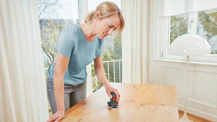Actual product image Bosch Home & Garden EasyCurvSander 12 (Eccentric grinder)