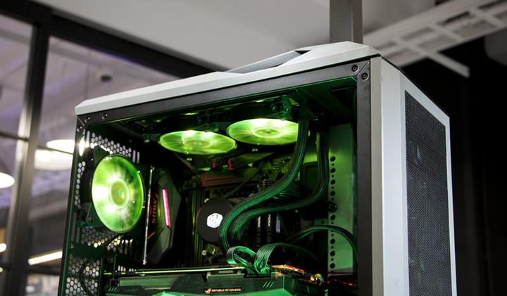 Produktbild Cooler Master RGB Controller (Mehrfarbig)