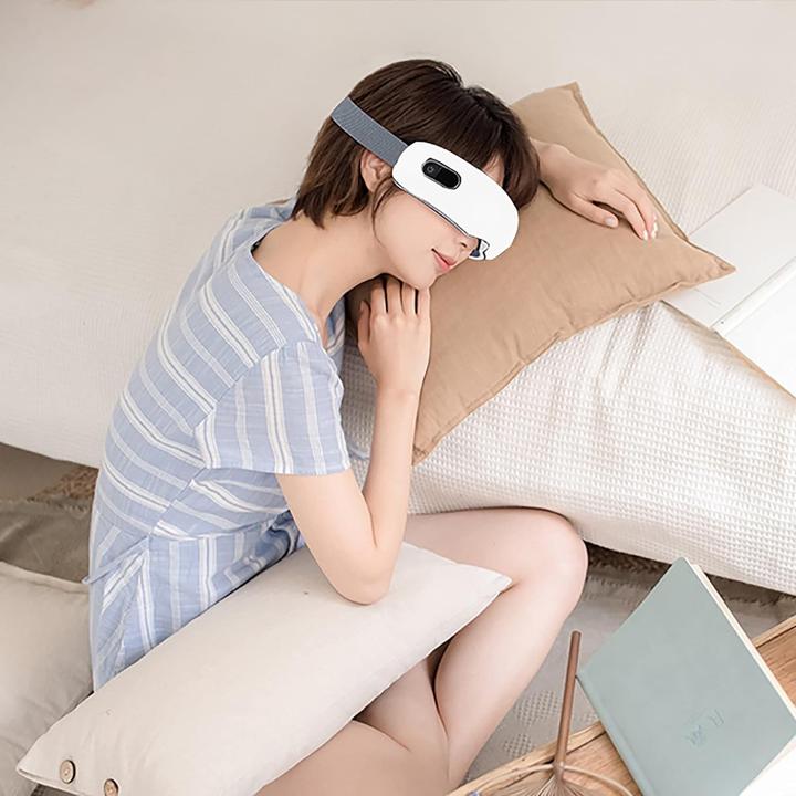 Actual product image Hi5 Bella 3D Eye Massager Eye Therapy with Heat Compression Vibration Rechargeable Bluetooth Speaker