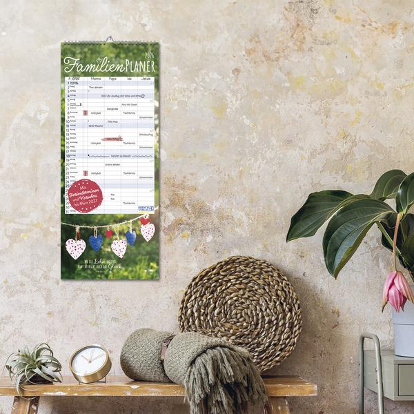Produktbild Familienplaner mit Fotos und Zitaten 2026 (19 x 46 cm)