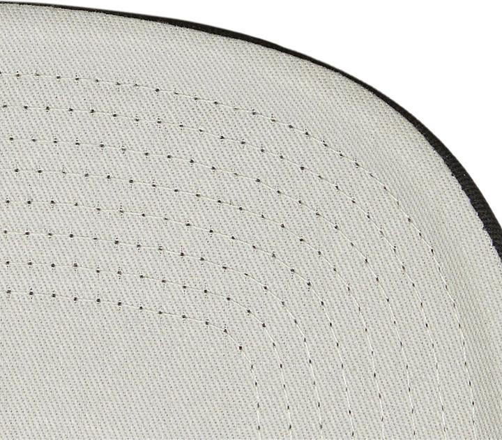 Actual product image Mitchell & Ness Mesh Trucker Cap - GRIDLOCK Chicago Bulls