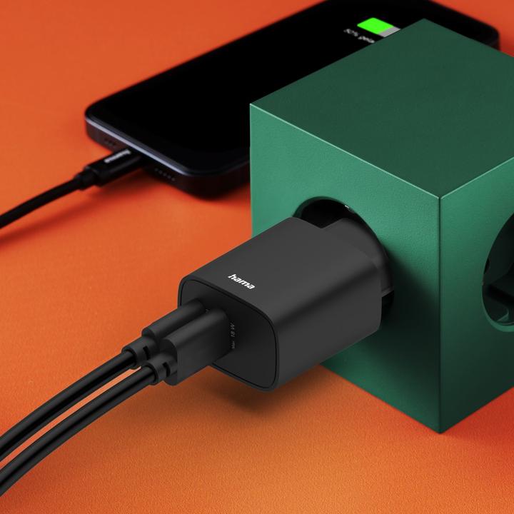 Produktbild Hama Schnellladegerät, 1x USB-A, 1x USB-C, PD, 30 W, Schwarz (30 W, 2 Ports)