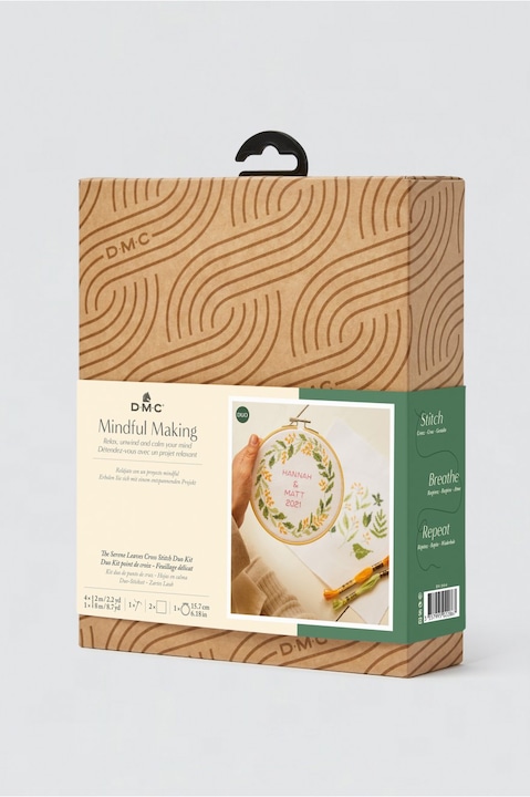 Actual product image DMC Embroidery Set Mindful Making Duo Flower Wreath, Ø 15.7 cm