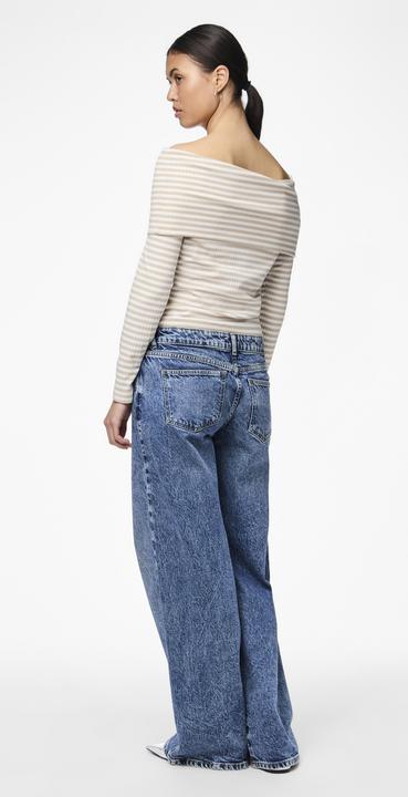 Actual product image Pieces PCLAYA Off Shoulder Top (S)