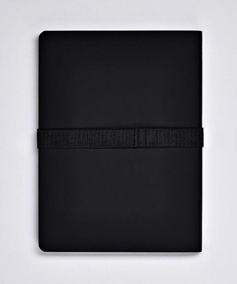 Actual product image Nuuna Not White L LIGHT, black (22 x 16.5 cm, Plain, Soft cover)