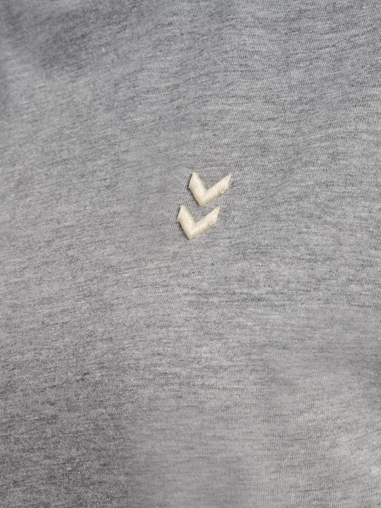 Actual product image hummel hmlPULSE W T-SHIRT (S)