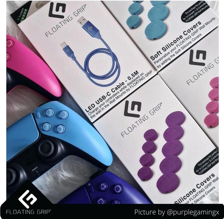 Actual product image Floating Grip Soft Silicon Covers for wall mounts (PS5)