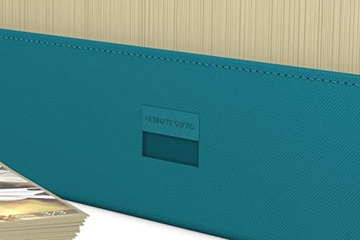 Actual product image Ultimate Guard Arkhive 800+ XenoSkin Monocolor Petrolblau