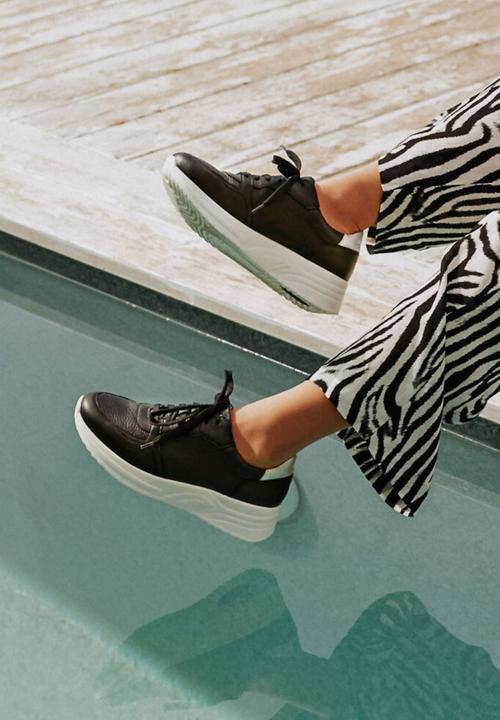 Actual product image Vitaform Sneaker Soft (40)