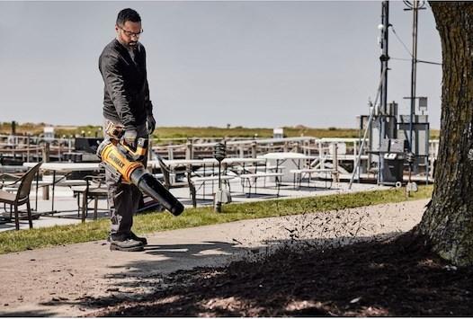 Produktbild DeWalt DCMBL777X1 (Akkubetrieb, Laubbläser)