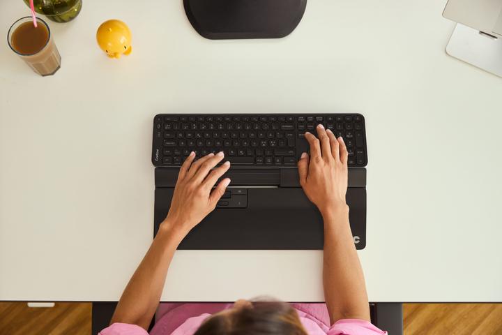 Actual product image Contour SliderMouse Pro WL Extended WR vegan leather retail (Wireless)