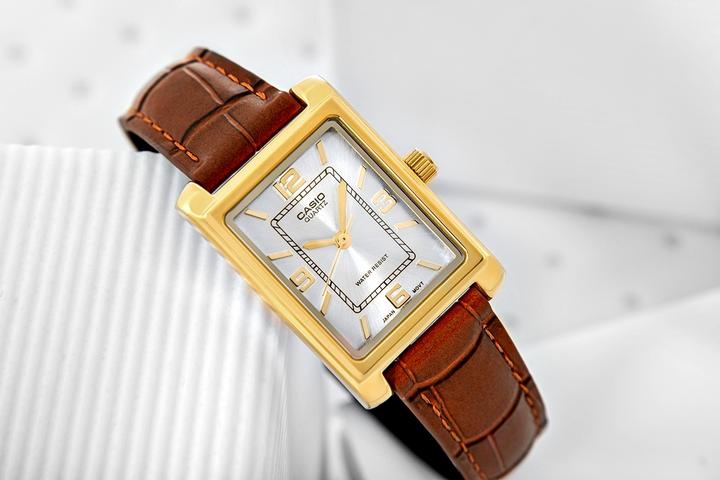 Productafbeelding Casio Collection - LTP-1234PGL-7A (Analoog horloge, 32 mm)