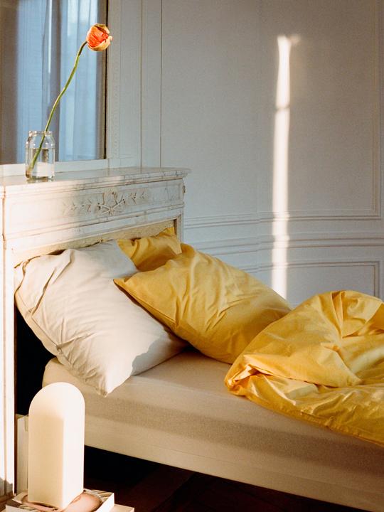 Image du produit HAY Lampe de chevet PARADE Coquille d'oeuf (150 lm)