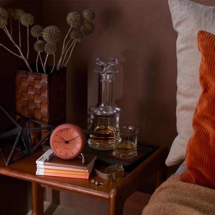 Produktbild Rosendahl Arne Jacobsen City Hall Tischuhr mit Alarm pale