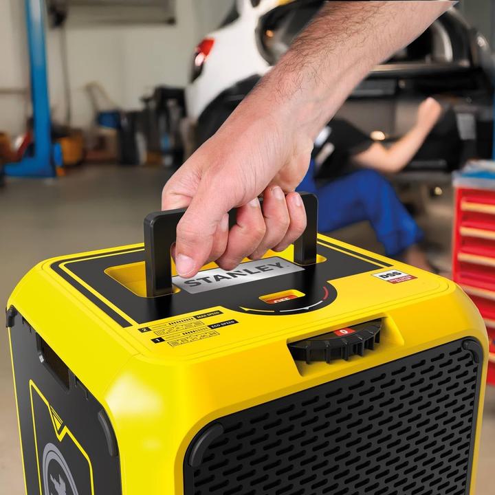 Actual product image Stanley Compact High Pressure Cleaner with Dual-Speed System and Self-Priming Function (Electrical connection)