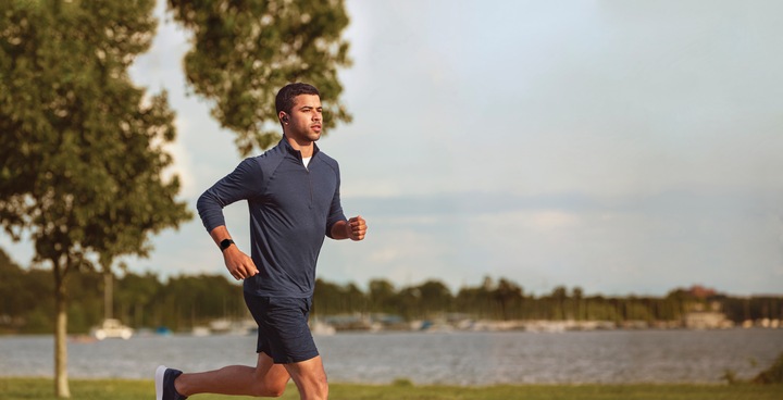 Produktbild Fitbit Versa 3 (40.48 mm)