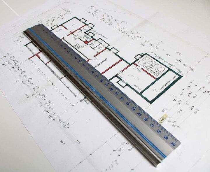 Actual product image Wedo cutting ruler (30 cm, Aluminium)