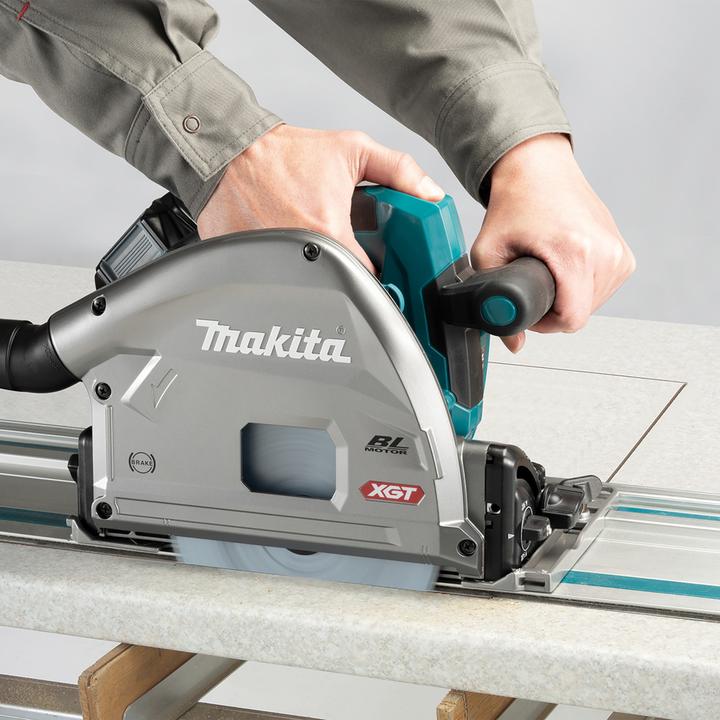 Actual product image Makita SP001GZ03