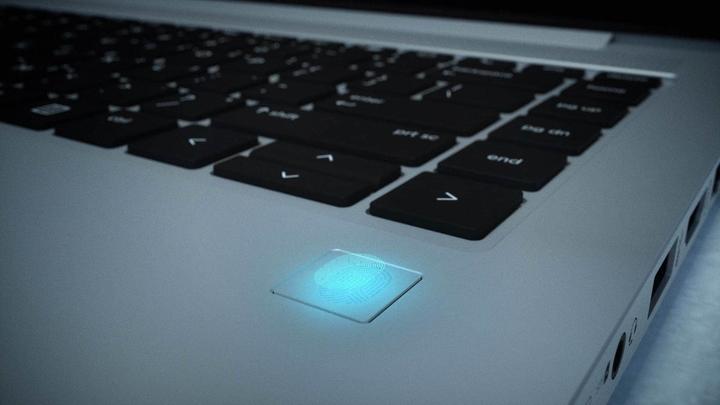 Produktbild HP EliteBook x360 1040 G6 (14", 512 GB, 16 GB, CH, Intel Core i5-8265U)