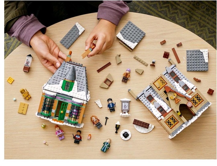 Image du produit LEGO Visite du village de Pré-au-Lard (76388, LEGO Harry Potter)