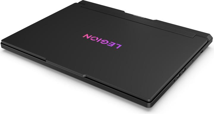 Produktbild Lenovo Legion Pro 7 RTX 5080 (16", Intel Core Ultra 9 275HX, 65.54 GB, 2000 GB, DE)