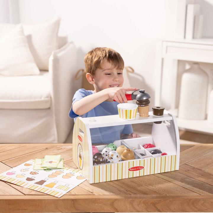 Actual product image Melissa & Doug Scoop and Serve Ice Cream