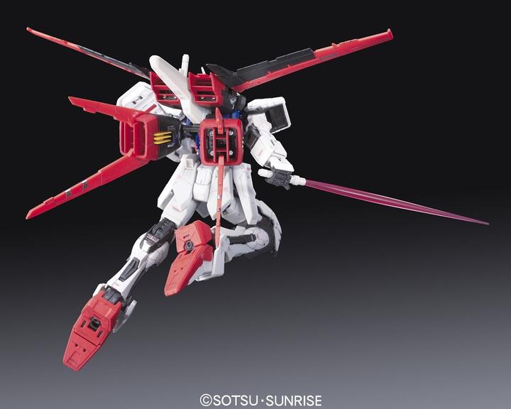 Actual product image Bandai 1/144 RG GAT-X105 AILE STRIKE GUNDAM
